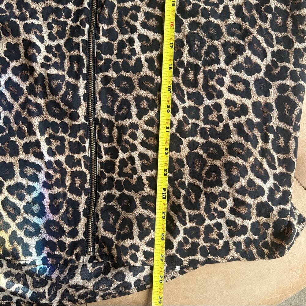 Michael Kors Leopard Animal Print Top Womens L Zip Up Blouse Lightweight Luxury - Picture 12 of 13